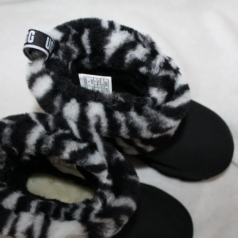 NIB‎ UGG INFANT TODDLER MINI SUEDE ZEBRA BOOTS